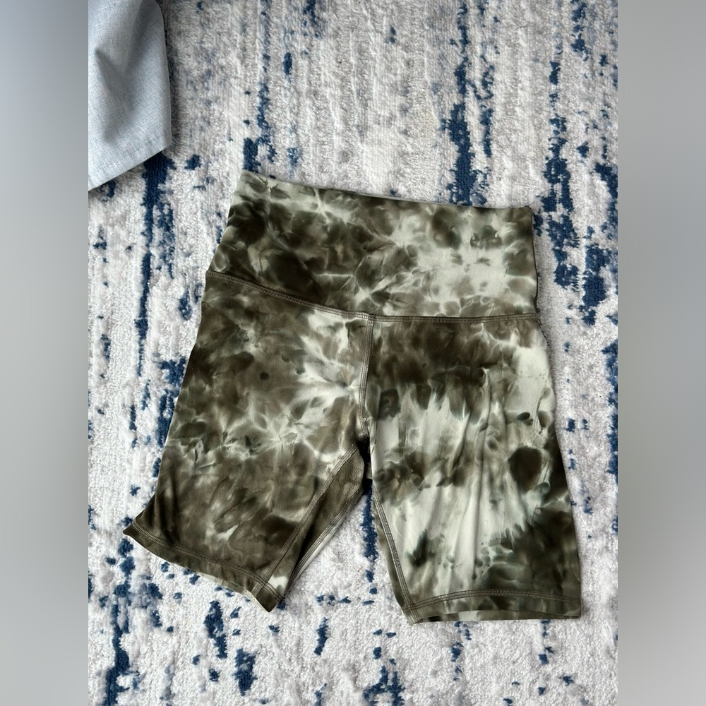 Lululemon Align Short 8" *Diamond Dye - Picture 3 of 6